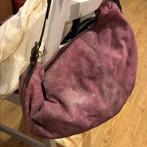Suede Hobo Shoulder Bag in Dusty Rose